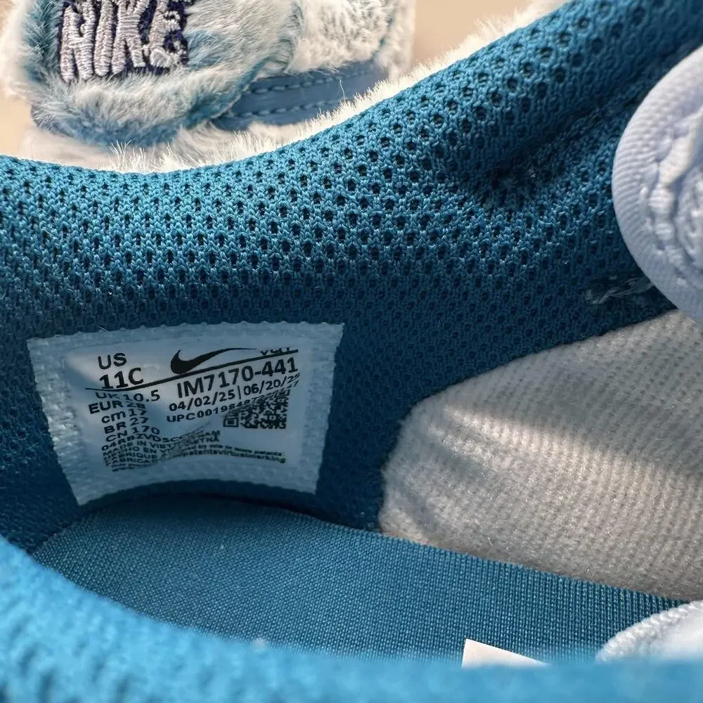 Nike Dunk Low PS 'Abominable Snowman' Shoes Kids Size 11C Blue Fur IM7170-441